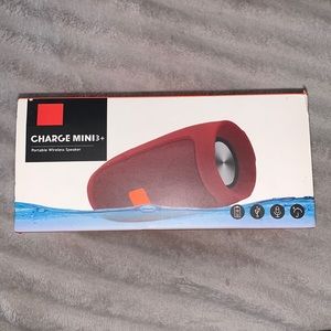 Portable wireless speaker
